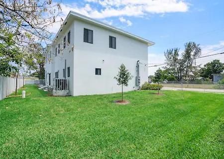New Townhome Near Wilton/Las Olas/Beach Fort Lauderdale Esterno foto