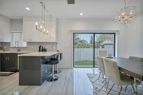 New Townhome Near Wilton/Las Olas/Beach Fort Lauderdale Esterno foto