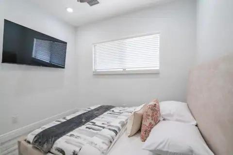 New Townhome Near Wilton/Las Olas/Beach Fort Lauderdale Esterno foto